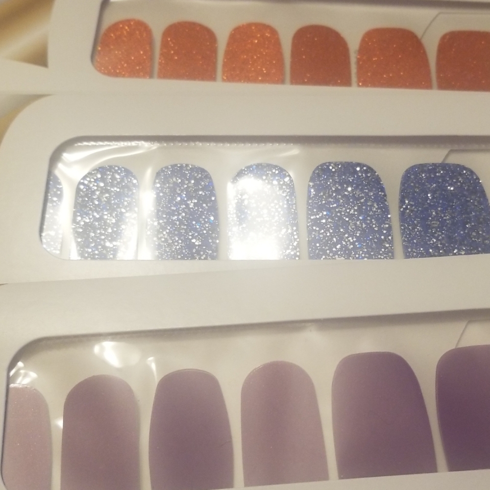 Color street nail bundle